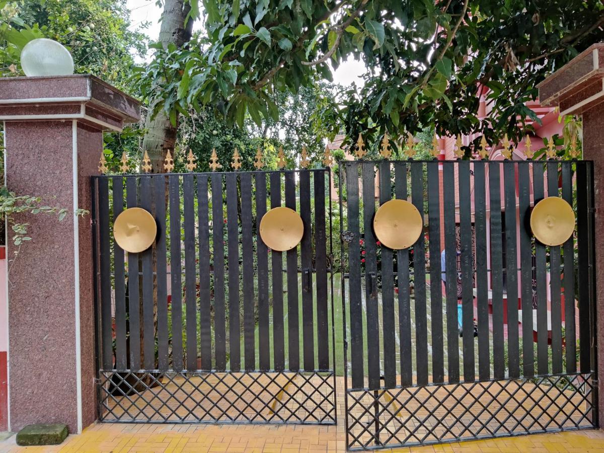 Abode Of Peace Villa โบลปูร์ ภายนอก รูปภาพ