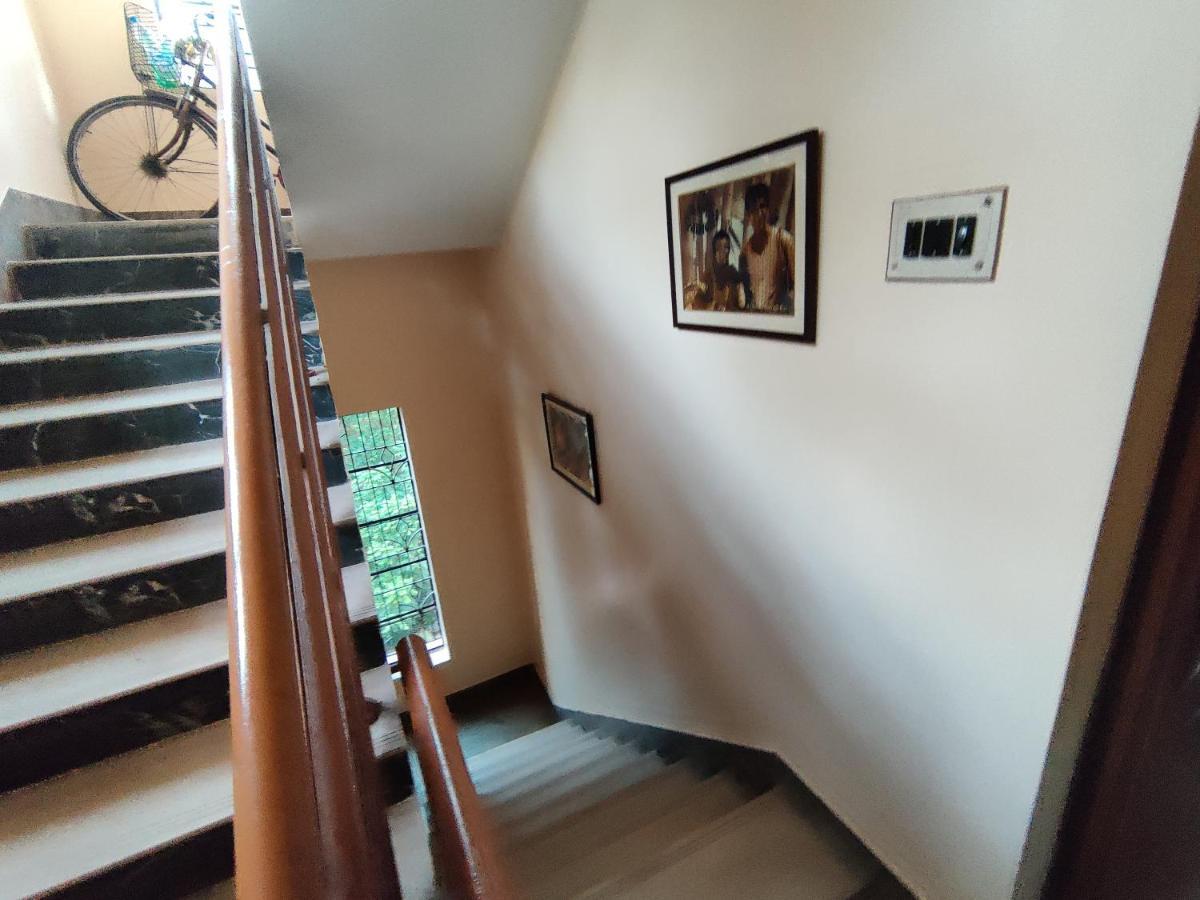 Abode Of Peace Villa โบลปูร์ ภายนอก รูปภาพ