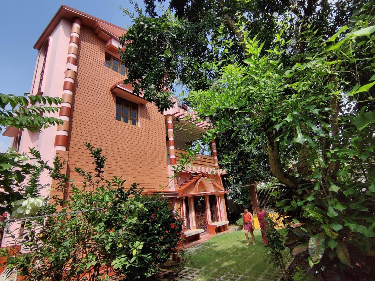 Abode Of Peace Villa โบลปูร์ ภายนอก รูปภาพ