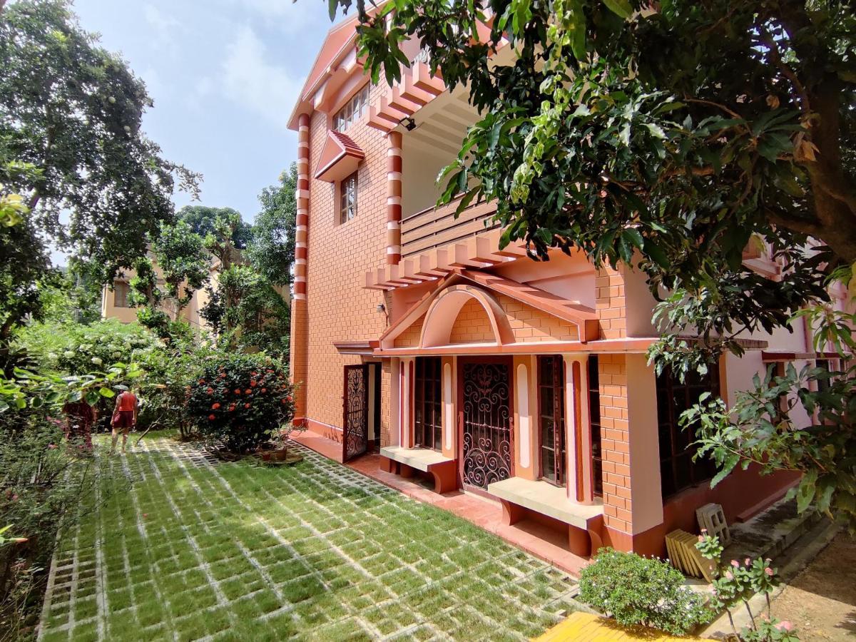 Abode Of Peace Villa โบลปูร์ ภายนอก รูปภาพ
